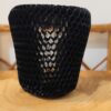 Czarny rękaw ochronny honeycomb do świec w szkle i kubków szklanych