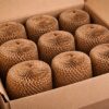 Papierowe rękawy honeycomb ułożone zbiorczo w kartonie